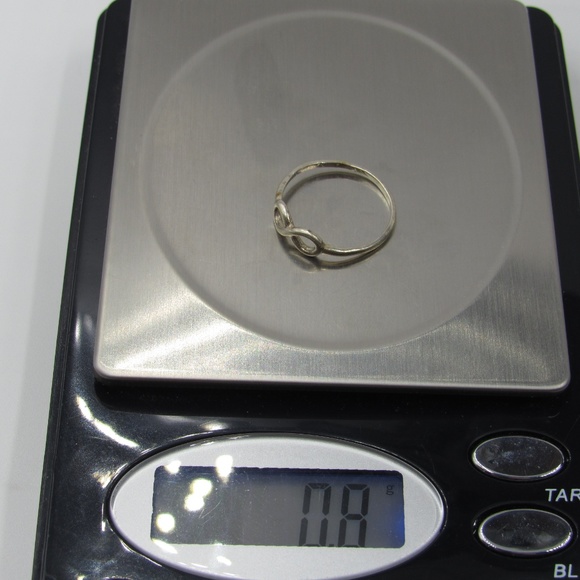 Size 5.75 Sterling Silver Dainty Infinity Band - Picture 6 of 6